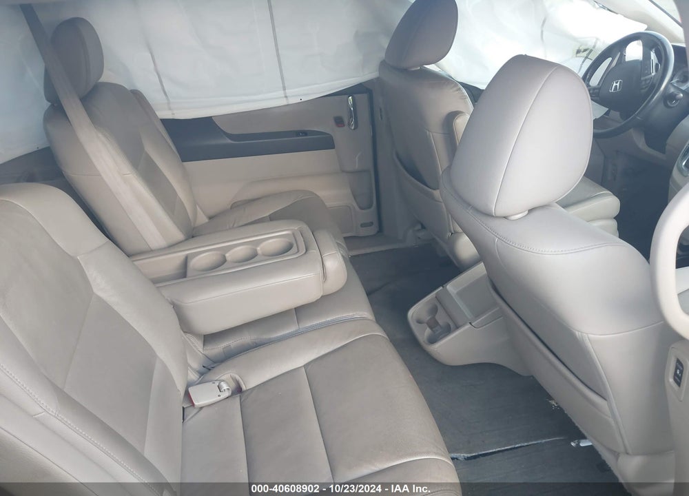 2015 HONDA ODYSSEY EX-L VIN: 5FNRL5H64FB041259