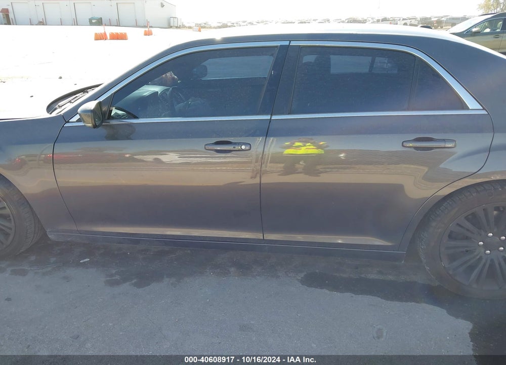 2013 CHRYSLER 300 300S VIN: 2C3CCABG2DH735945