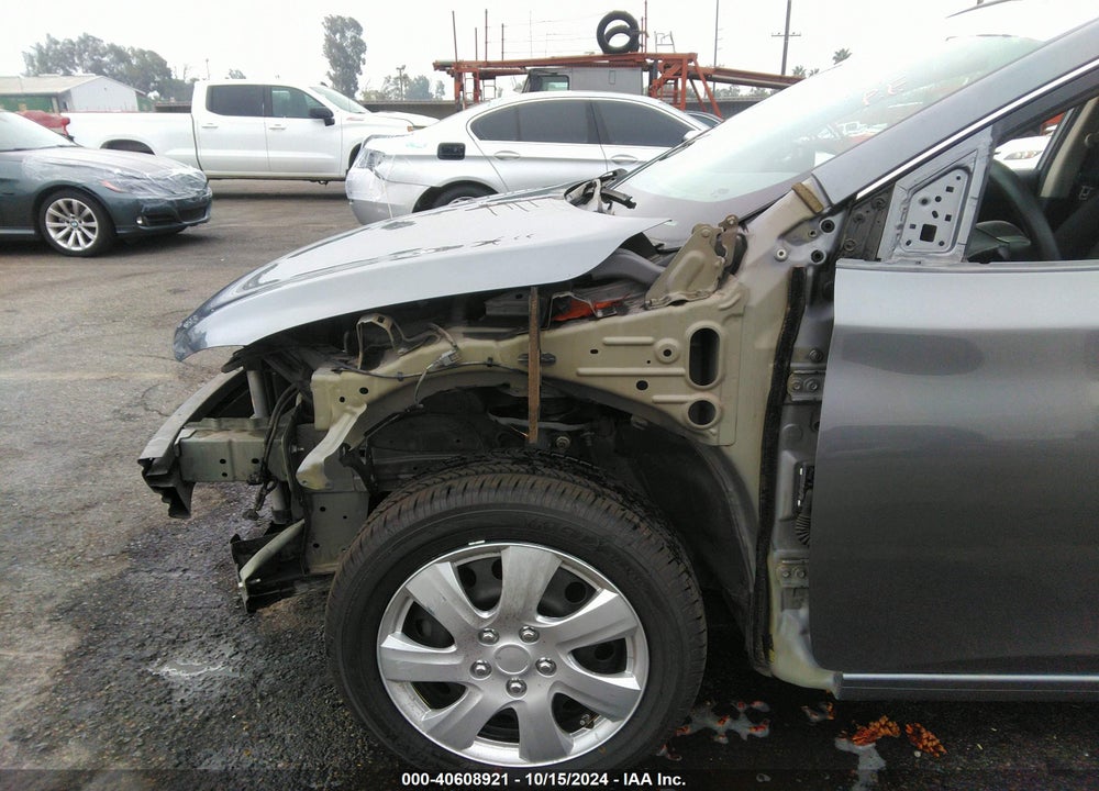 2015 NISSAN SENTRA S VIN: 3N1AB7AP8FY322938