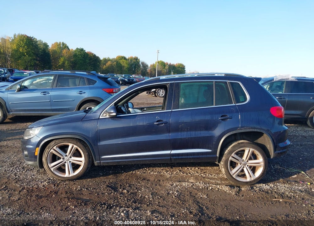2016 VOLKSWAGEN TIGUAN R-LINE VIN: WVGBV7AX4GW075673