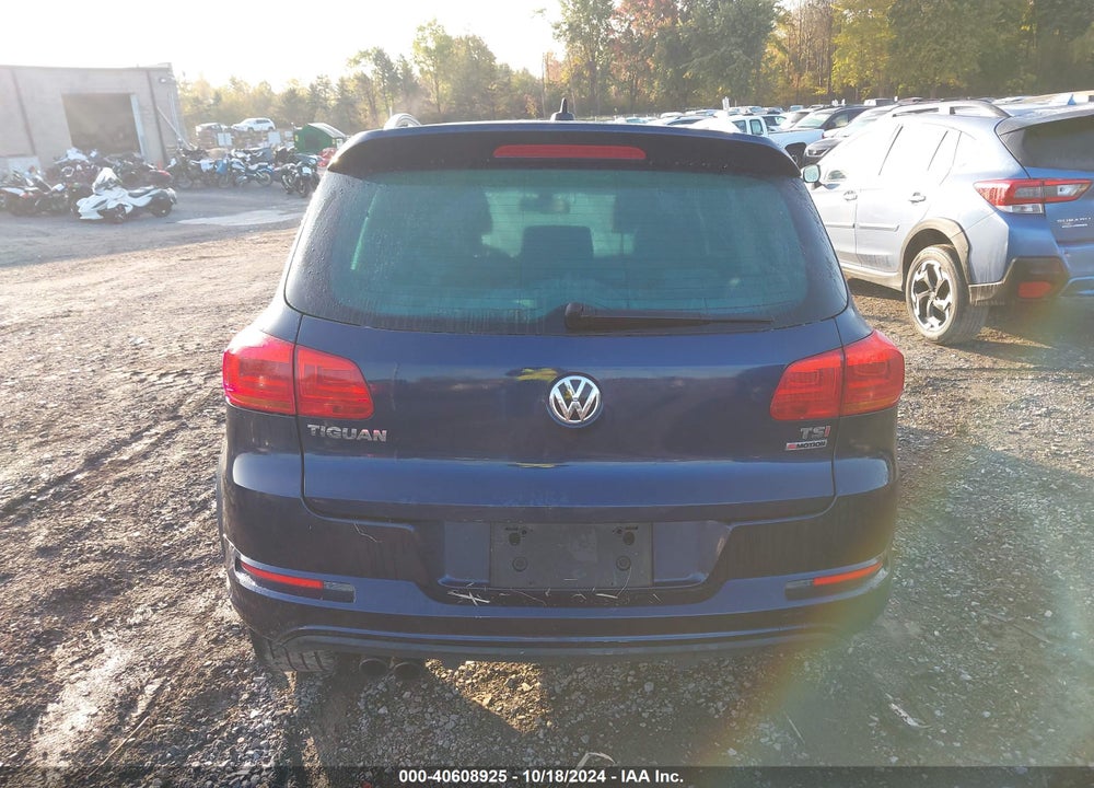 2016 VOLKSWAGEN TIGUAN R-LINE VIN: WVGBV7AX4GW075673