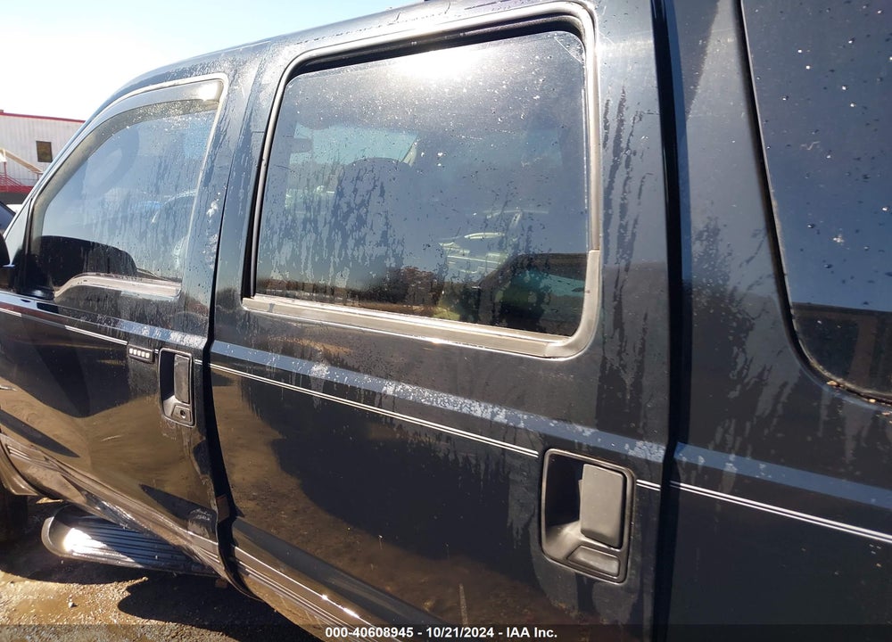 2004 FORD EXCURSION XLS/XLT VIN: 1FMNU41L54EB33660