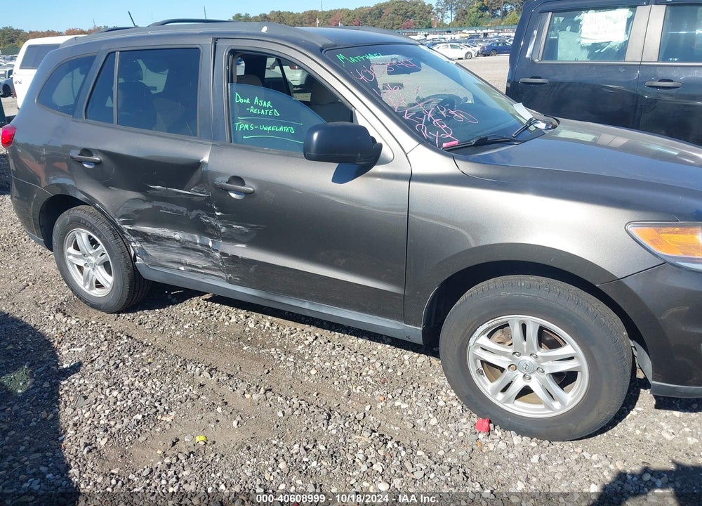 2012 HYUNDAI SANTA FE GLS VIN: 5XYZGDAB0CG146276