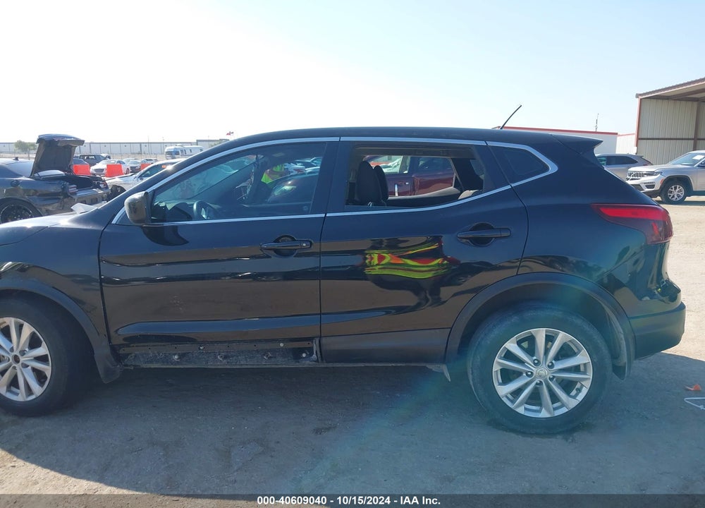 2018 NISSAN ROGUE SPORT S VIN: JN1BJ1CP9JW194520