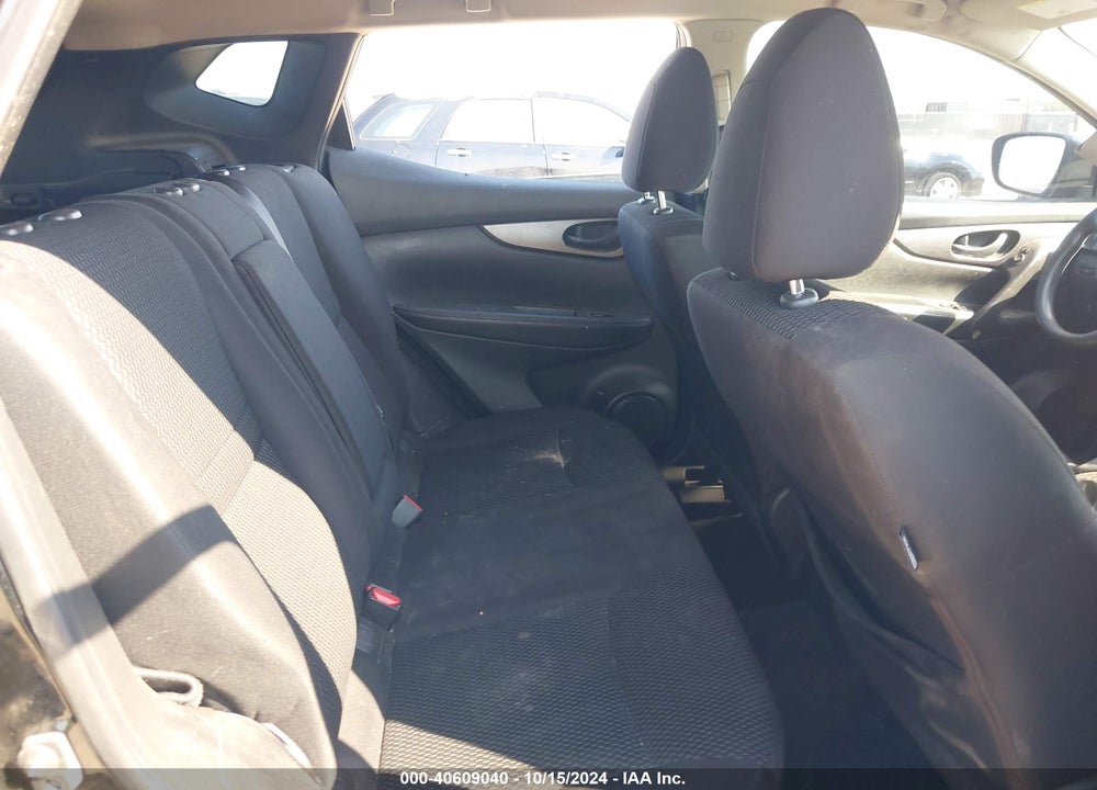 2018 NISSAN ROGUE SPORT S VIN: JN1BJ1CP9JW194520