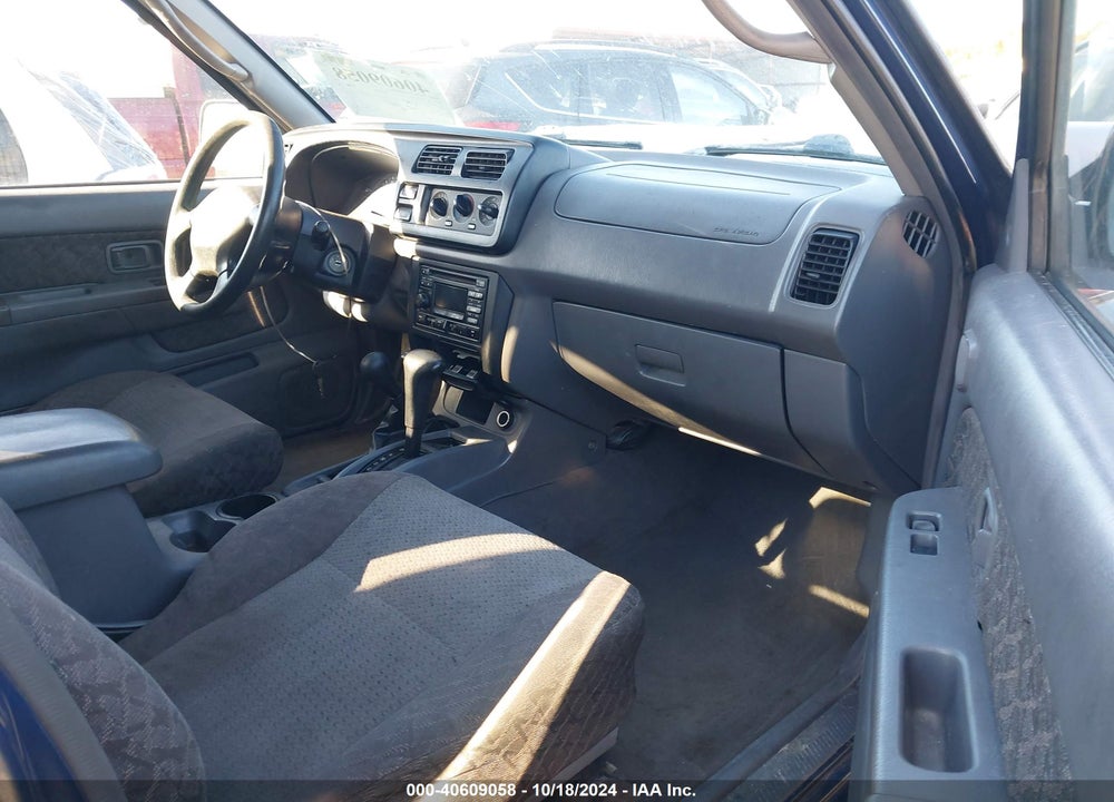 2000 NISSAN XTERRA SE/XE VIN: 5N1ED28Y8YC514135
