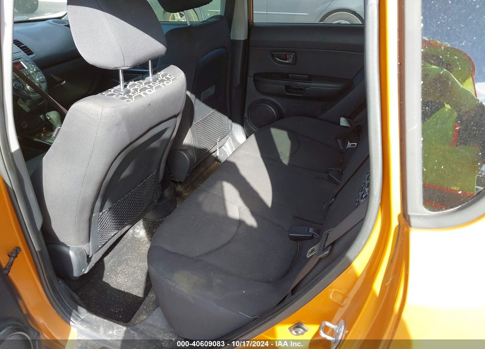 2011 KIA SOUL VIN: KNDJT2A27B7227347