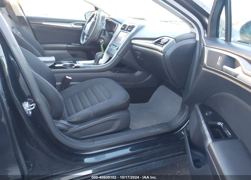2013 FORD FUSION SE VIN: 3FA6P0H78DR138274