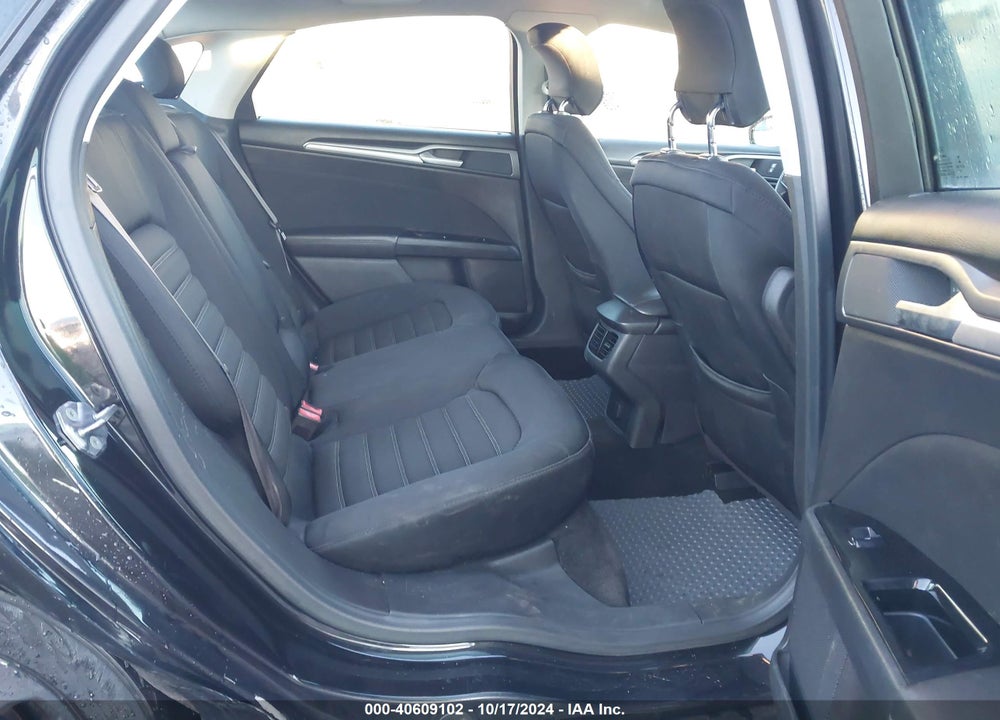 2013 FORD FUSION SE VIN: 3FA6P0H78DR138274