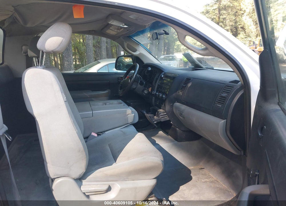 2007 TOYOTA TUNDRA BASE V6 VIN: 5TFLU52137X001813