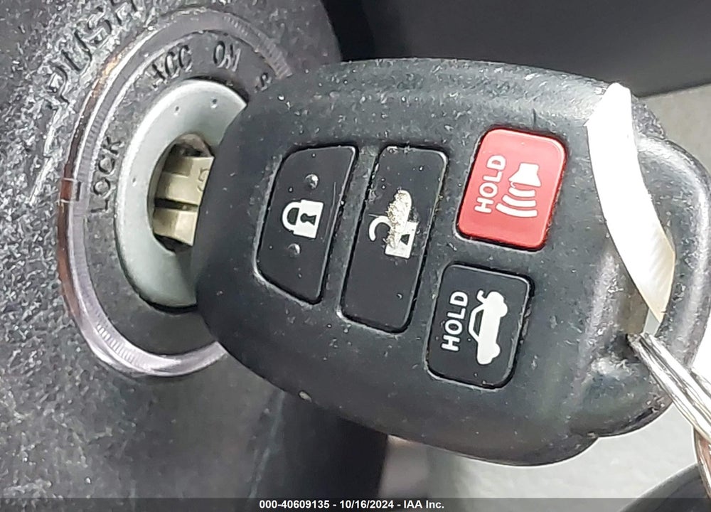 2014 TOYOTA CAMRY LE VIN: 4T1BF1FK9EU450571