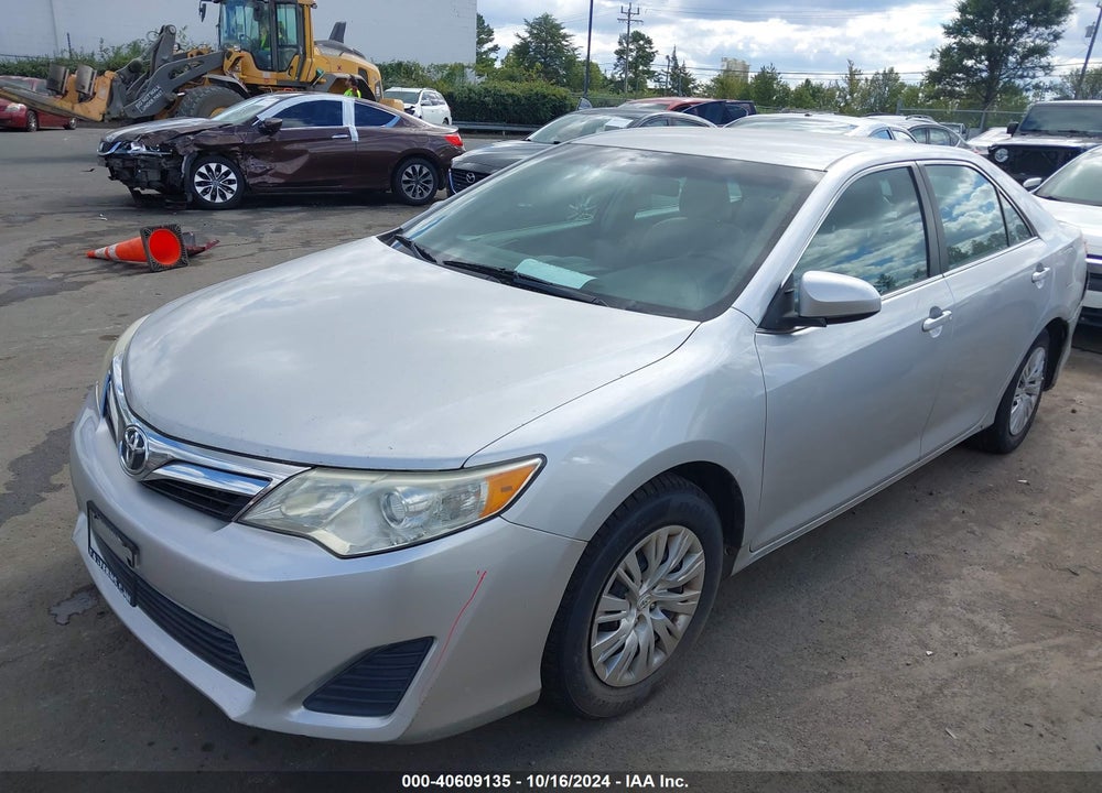 2014 TOYOTA CAMRY LE VIN: 4T1BF1FK9EU450571