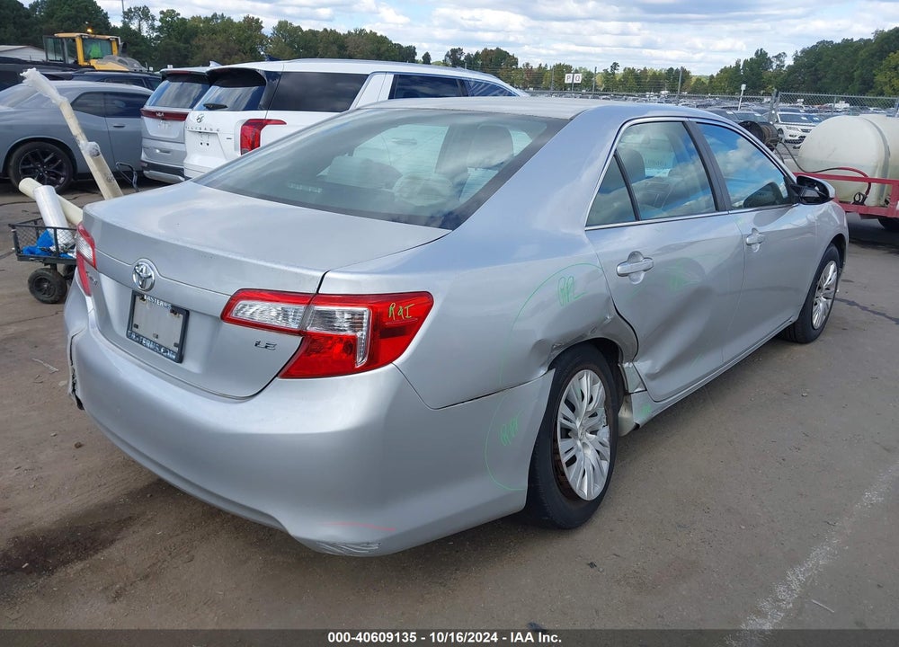 2014 TOYOTA CAMRY LE VIN: 4T1BF1FK9EU450571