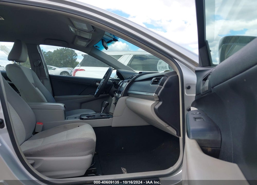 2014 TOYOTA CAMRY LE VIN: 4T1BF1FK9EU450571