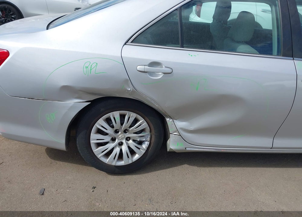 2014 TOYOTA CAMRY LE VIN: 4T1BF1FK9EU450571