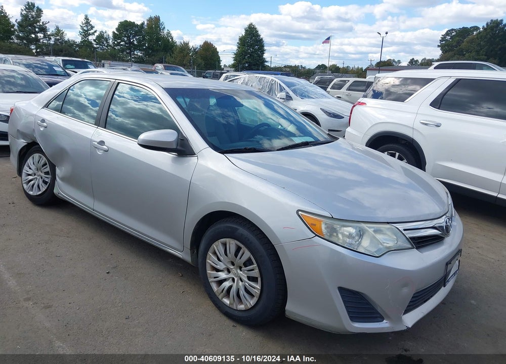 2014 TOYOTA CAMRY LE VIN: 4T1BF1FK9EU450571