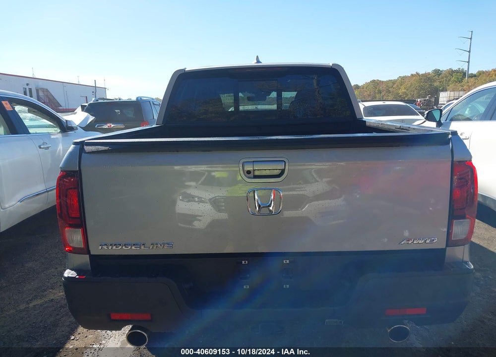 2023 HONDA RIDGELINE RTL-E VIN: 5FPYK3F77PB000308