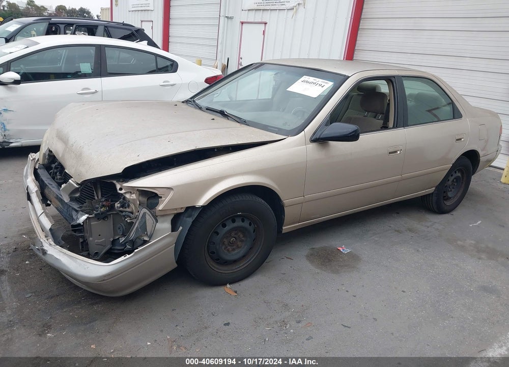 2001 TOYOTA CAMRY LE V6 VIN: JT2BF22KX10307073