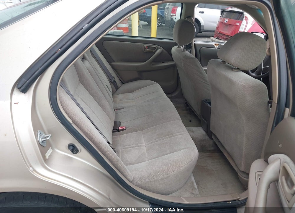 2001 TOYOTA CAMRY LE V6 VIN: JT2BF22KX10307073