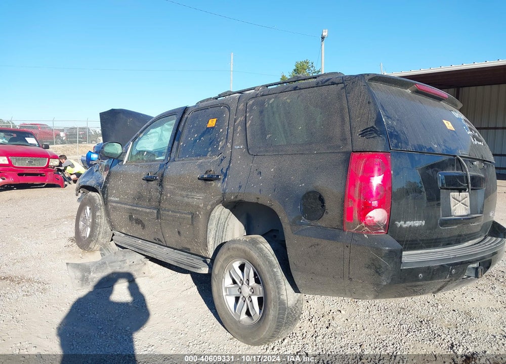 2013 GMC YUKON SLT VIN: 1GKS1CE03DR255764