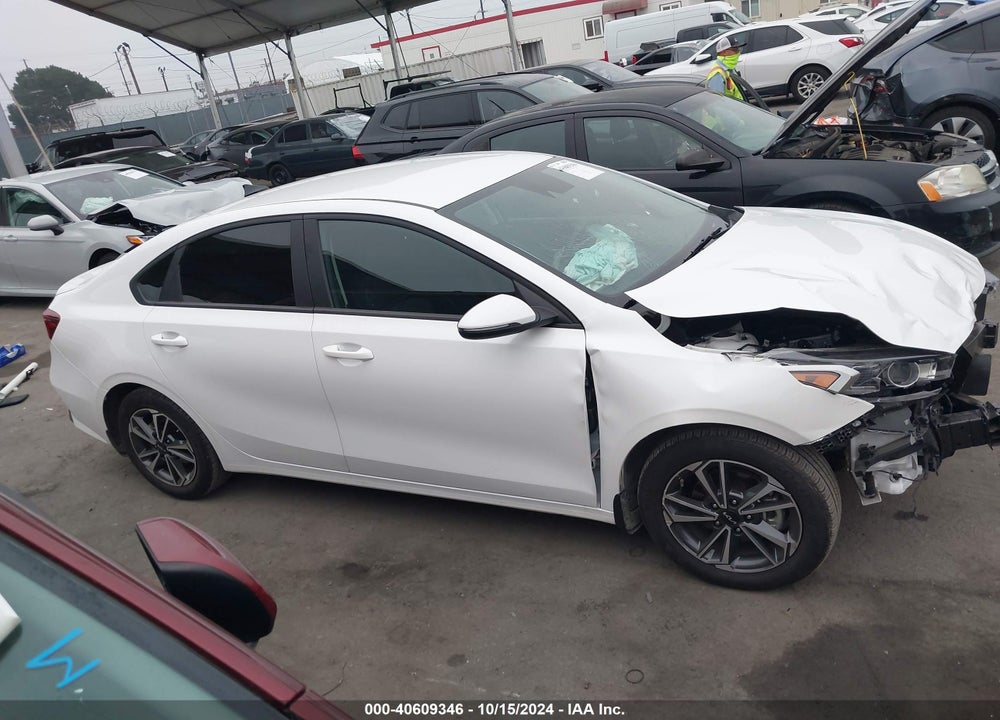 2023 KIA FORTE LXS VIN: 3KPF24AD6PE655441