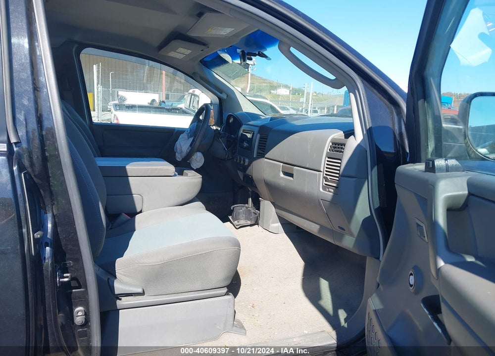 2005 NISSAN TITAN XE VIN: 1N6BA06BX5N555947