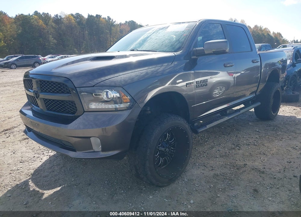 2017 RAM 1500 NIGHT 4X4 5'7 BOX VIN: 1C6RR7MT2HS784814