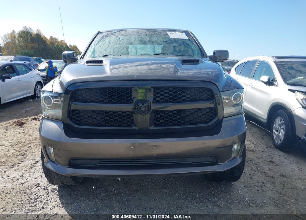 2017 RAM 1500 NIGHT 4X4 5'7 BOX VIN: 1C6RR7MT2HS784814