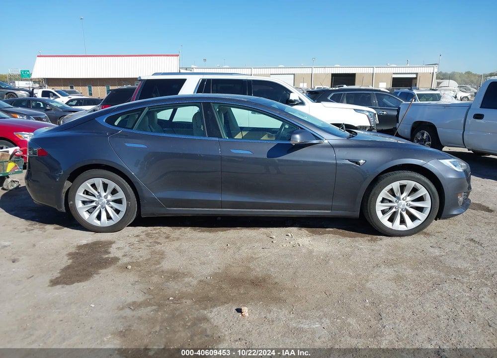 2017 TESLA MODEL S 100D/60D/75D/90D/P100D VIN: 5YJSA1E26HF197310