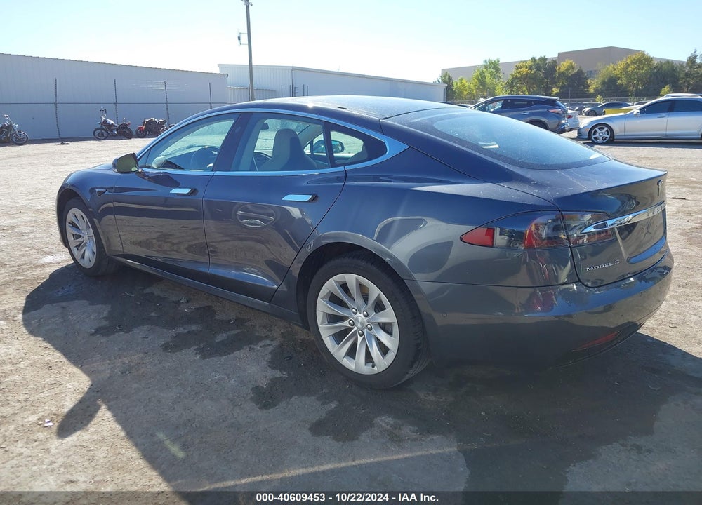 2017 TESLA MODEL S 100D/60D/75D/90D/P100D VIN: 5YJSA1E26HF197310