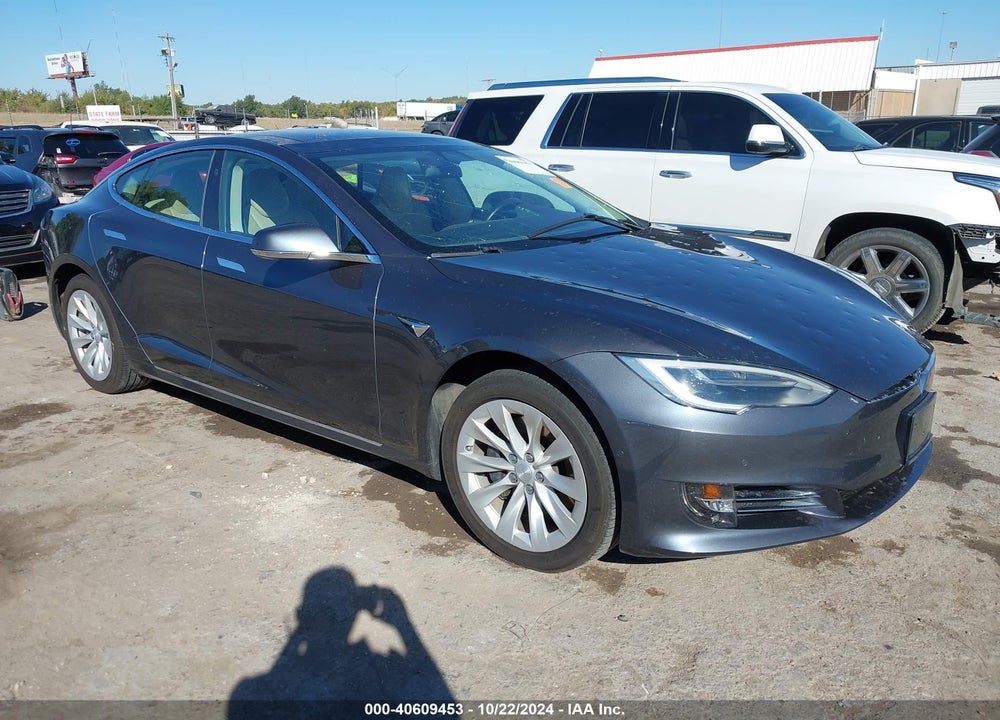 2017 TESLA MODEL S 100D/60D/75D/90D/P100D VIN: 5YJSA1E26HF197310