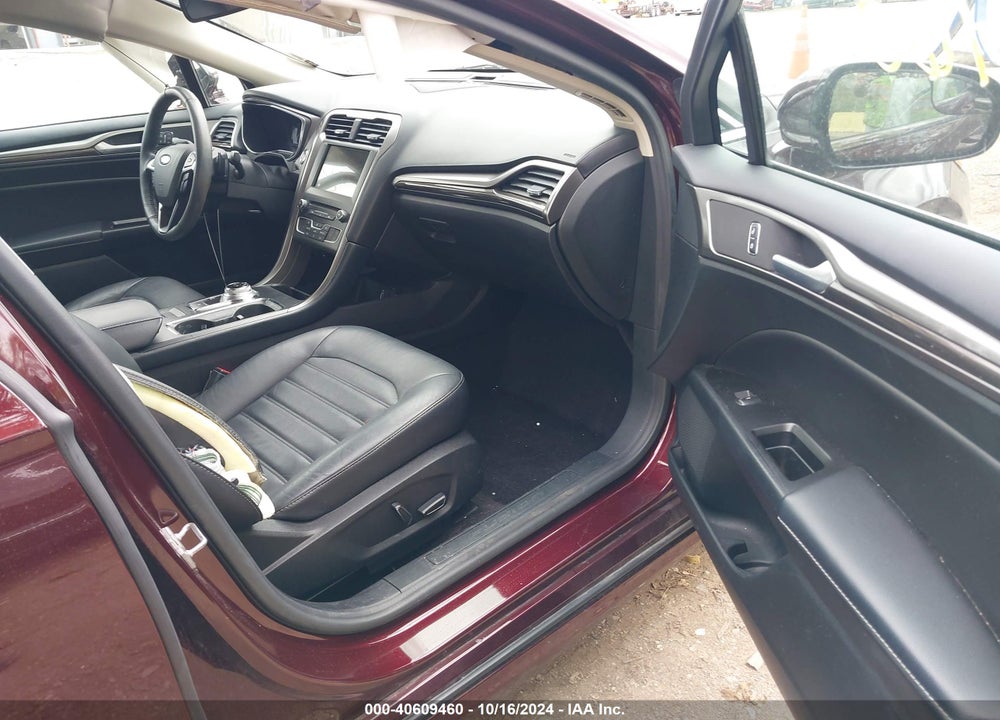 2017 FORD FUSION SE VIN: 3FA6P0HD8HR241173