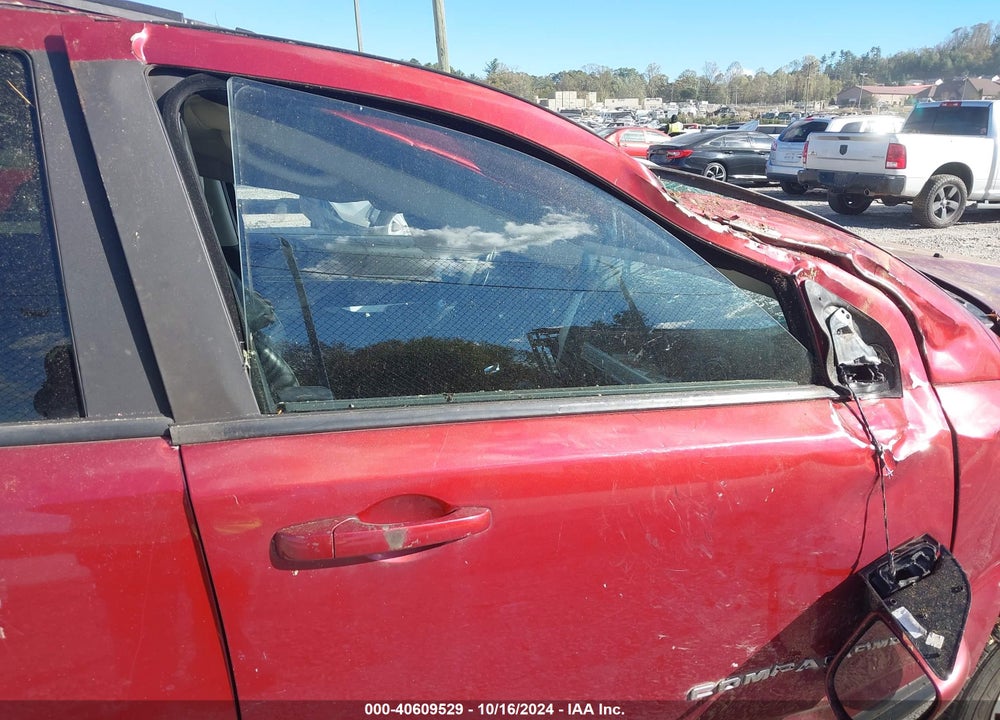 2015 JEEP COMPASS LATITUDE VIN: 1C4NJDEB4FD321528