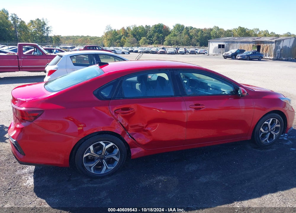 2019 KIA FORTE LXS VIN: 3KPF24AD9KE059894