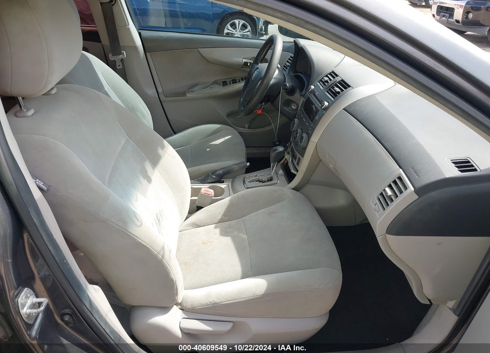 2011 TOYOTA COROLLA LE VIN: 2T1BU4EEXBC578639