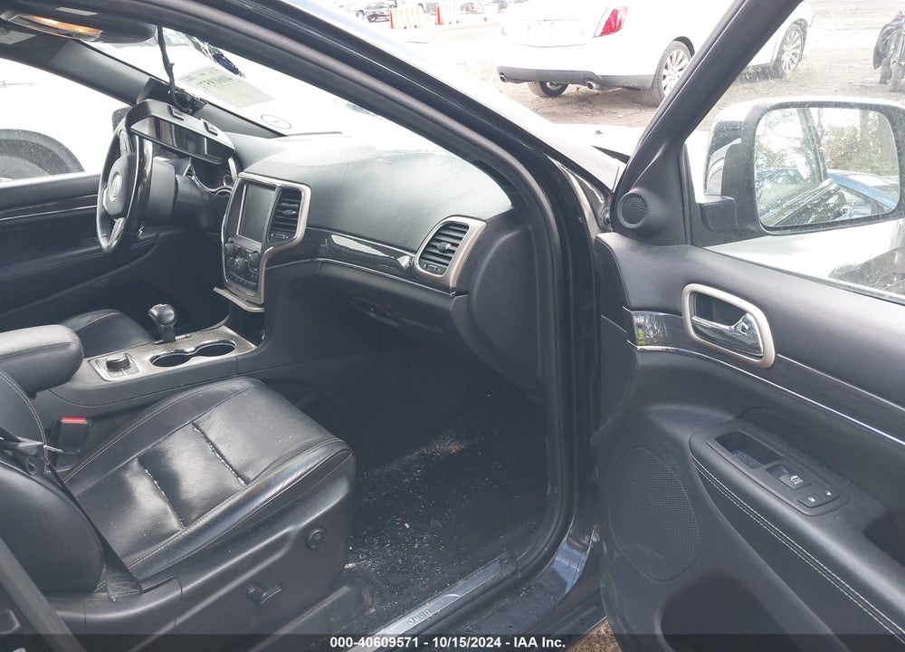 2015 JEEP GRAND CHEROKEE OVERLAND VIN: 1C4RJFCM5FC239217