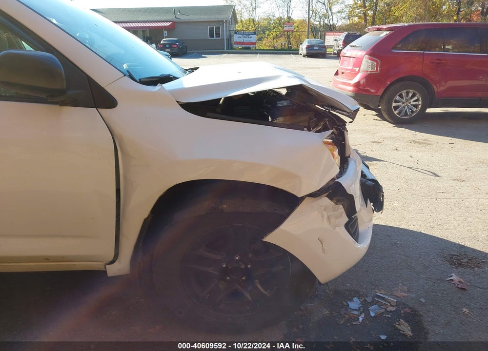 2009 TOYOTA RAV4 VIN: JTMBF33V49D017079