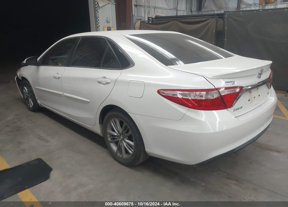 2016 TOYOTA CAMRY SE VIN: 4T1BF1FK5GU197882
