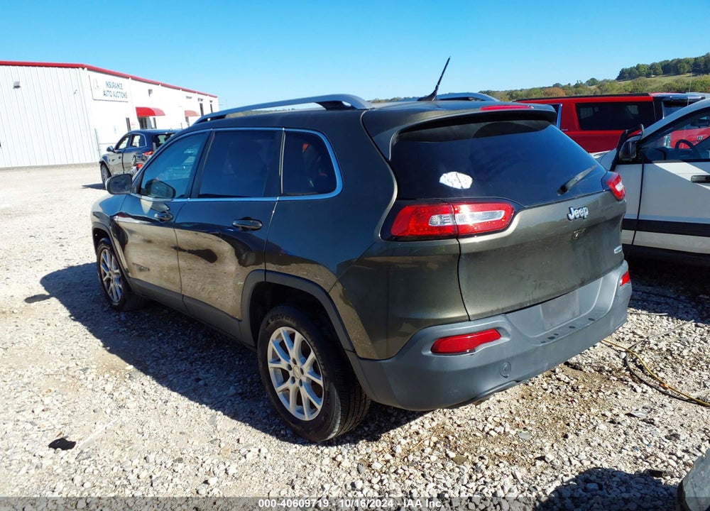 2015 JEEP CHEROKEE LATITUDE VIN: 1C4PJLCB8FW637315