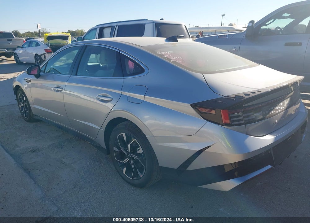 2025 HYUNDAI SONATA SEL VIN: KMHL64JA5SA428424