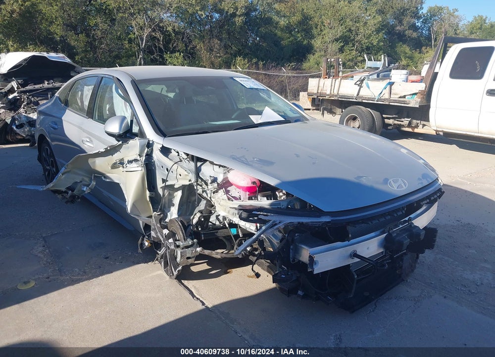 2025 HYUNDAI SONATA SEL VIN: KMHL64JA5SA428424