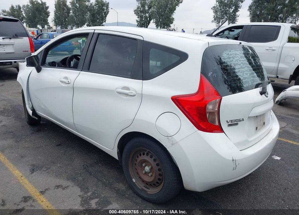 2015 NISSAN VERSA NOTE S (SR) VIN: 3N1CE2CP1FL415300