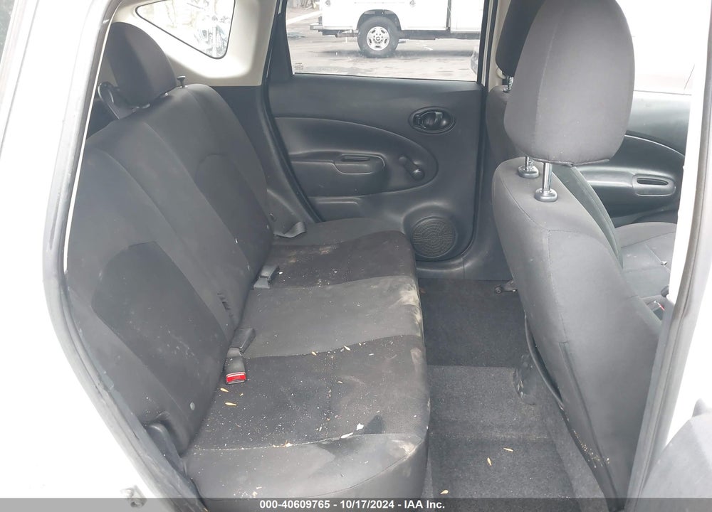 2015 NISSAN VERSA NOTE S (SR) VIN: 3N1CE2CP1FL415300