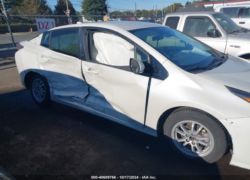 2017 TOYOTA PRIUS THREE VIN: JTDKARFU1H3036987