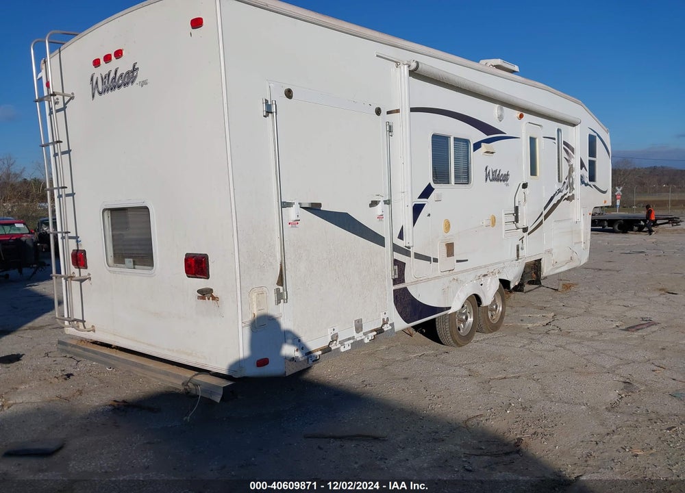 2009 FOREST RIVER WILDCAT VIN: 4X4FWCG269V021009