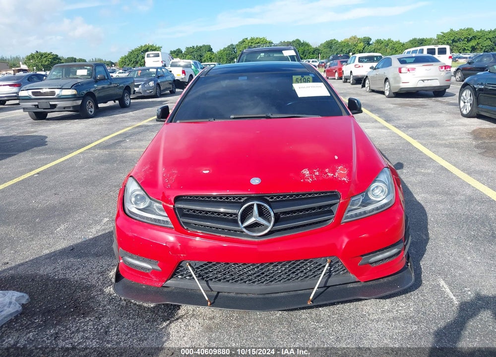 2013 MERCEDES-BENZ C 250 VIN: WDDGJ4HB9DG061570