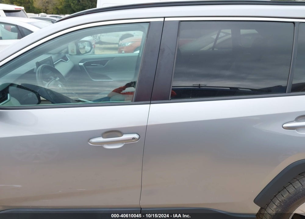 2021 TOYOTA RAV4 XLE VIN: 2T3W1RFV6MW162280