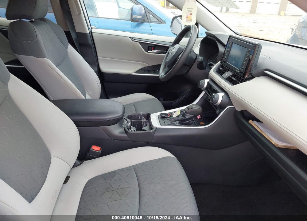 2021 TOYOTA RAV4 XLE VIN: 2T3W1RFV6MW162280