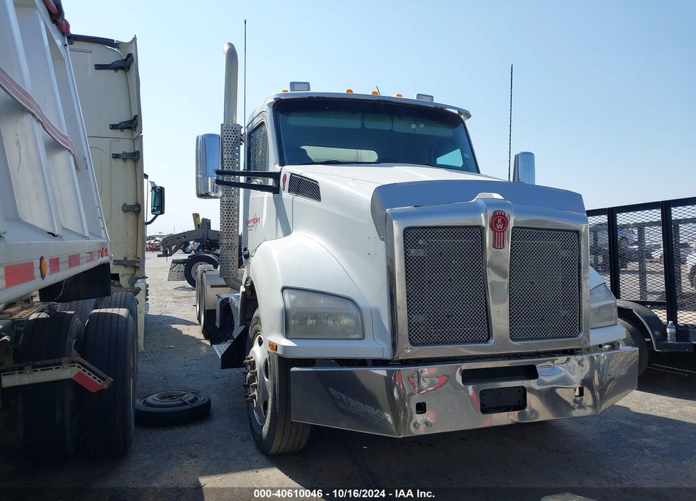 2015 KENWORTH T880 T880 VIN: 1XKZDP9XXFJ438133