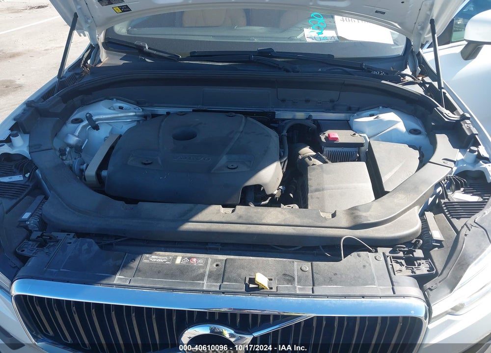 2020 VOLVO XC60 T5 MOMENTUM VIN: YV4102RK7L1582730